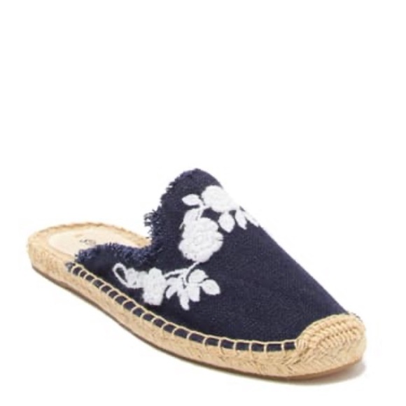 Soludos Frayed Floral Embroidered Mule Navy - Picture 6 of 9